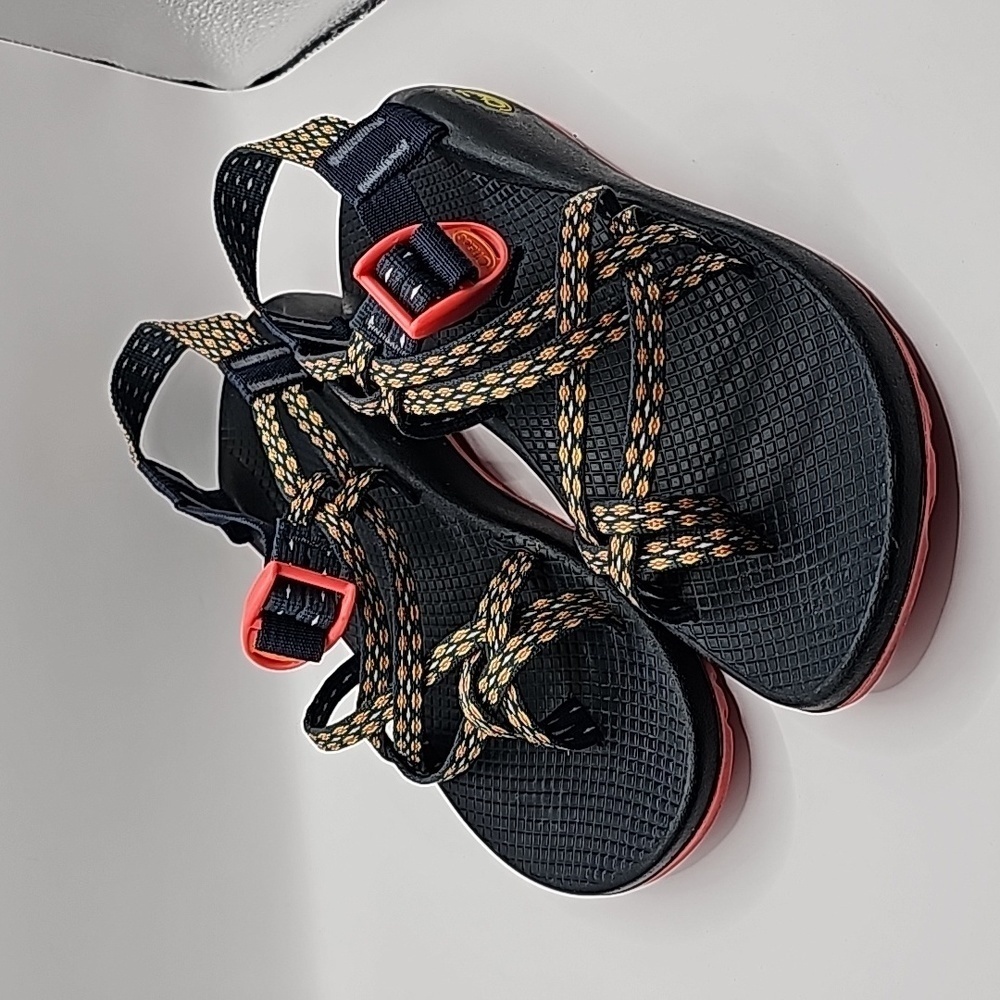 Chaco Women's ZX/2 Classic Sandal Crest Citrus Size 9